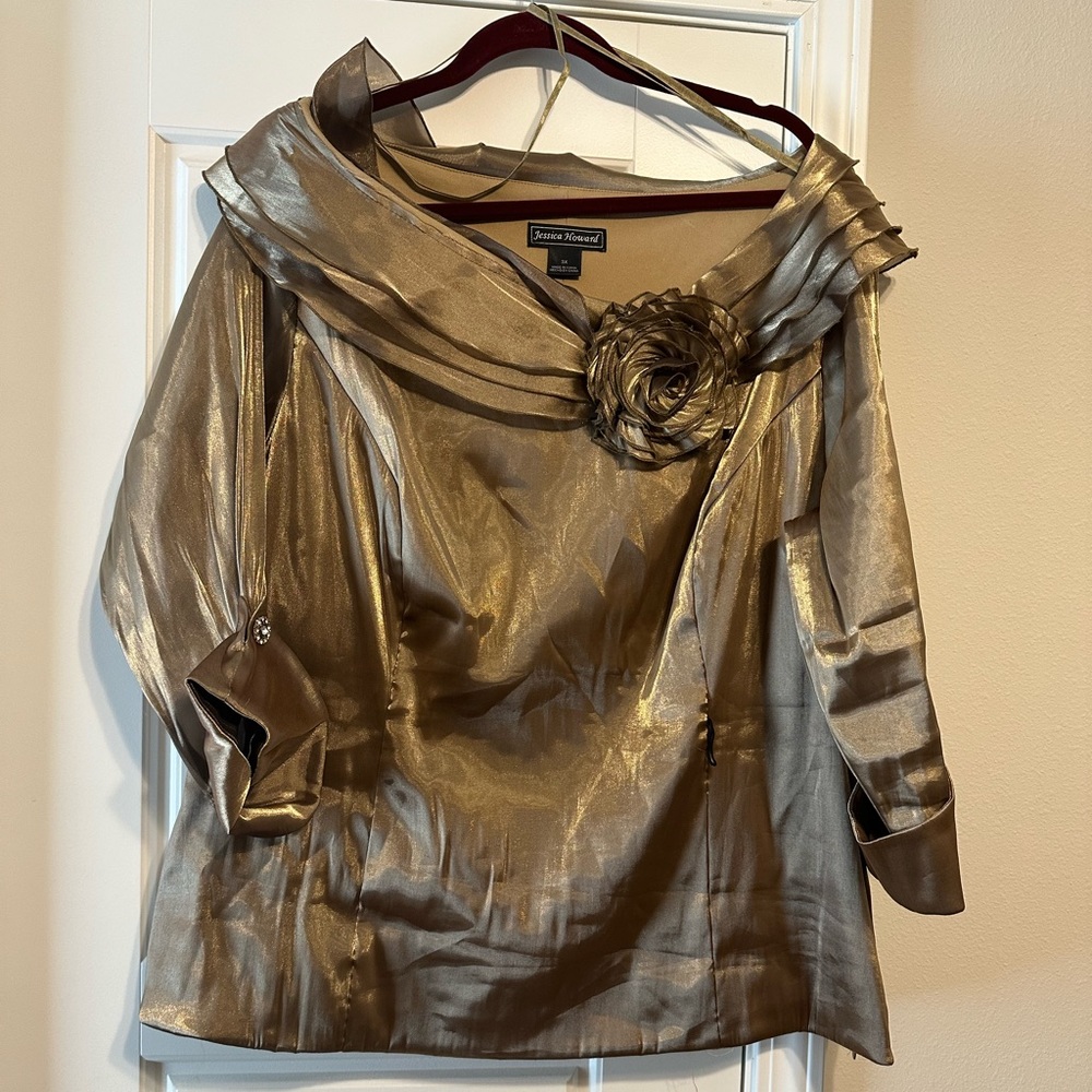 Beautiful Jessica Howard cocktail top 3x